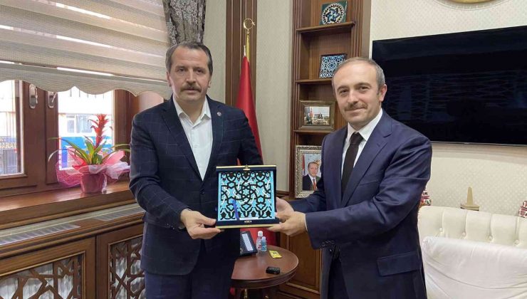 Memur-Sen Genel Başkanı Yalçın, Bayburt’ta