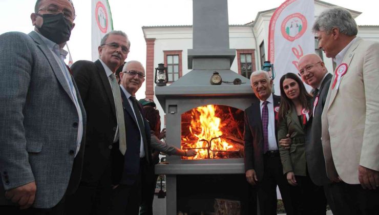 Menteşe’de 3 gün sürecek şenlik baca yakma töreni ile başladı