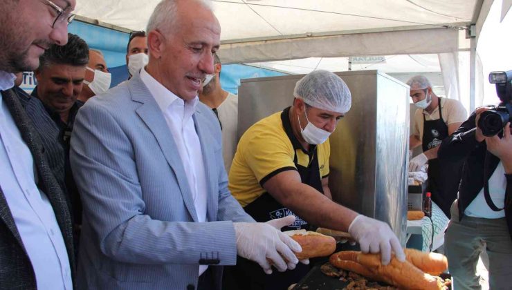 Mersin’de Karaduvar Balık Festivali coşkusu