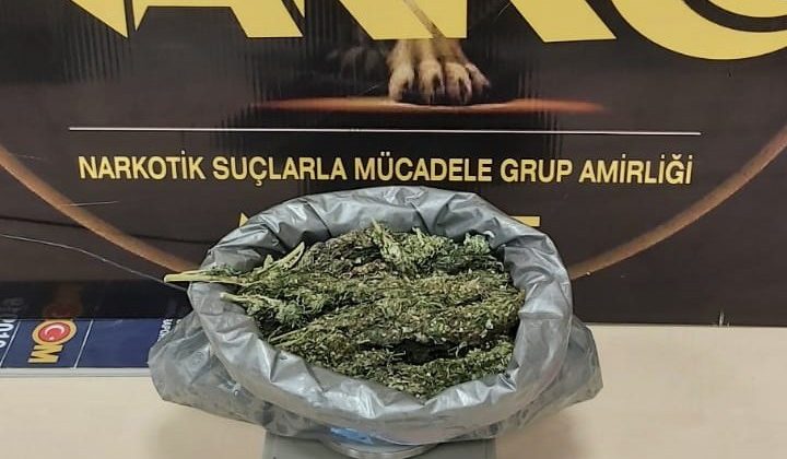 Midyat’ta 646 gram esrar maddesi ele geçirdi