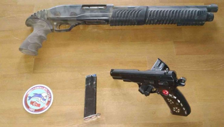 Motosikletli polis timleri uygulama yaptı, ruhsatsız silahlar ele geçirildi