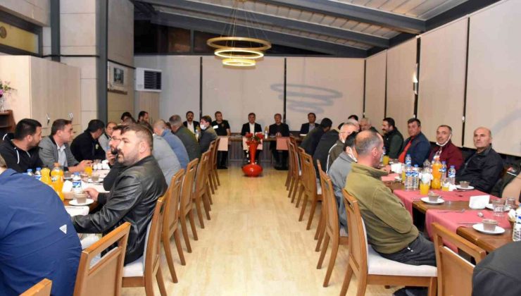 Orman kahramanlarına plaketleri verildi