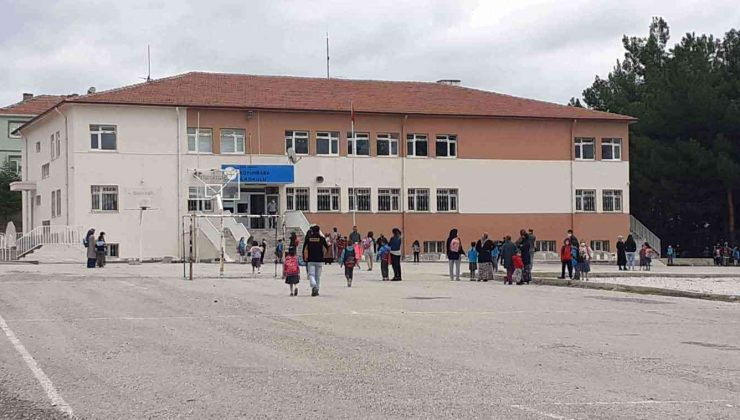 Osmancık’ta 7 sınıf karantinaya alındı