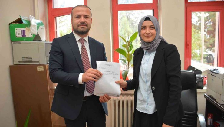 Özçelik-İş Sendikası Karabük Şube Başkanı Yılmaz mazbatasını aldı