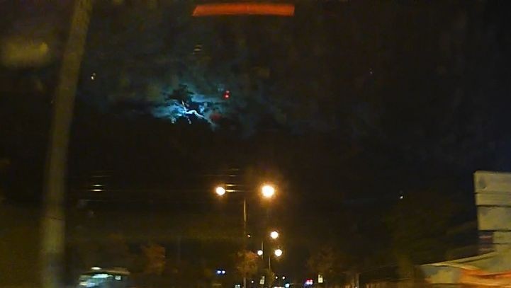 İstanbul’da gece göktaşı düştü