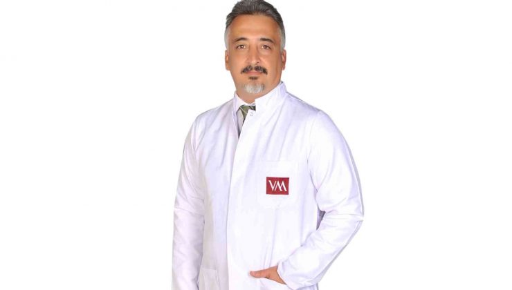 Prof. Dr. Çeliktaş: “Teknoloji ve spor yapmamak kamburluğu artırıyor”