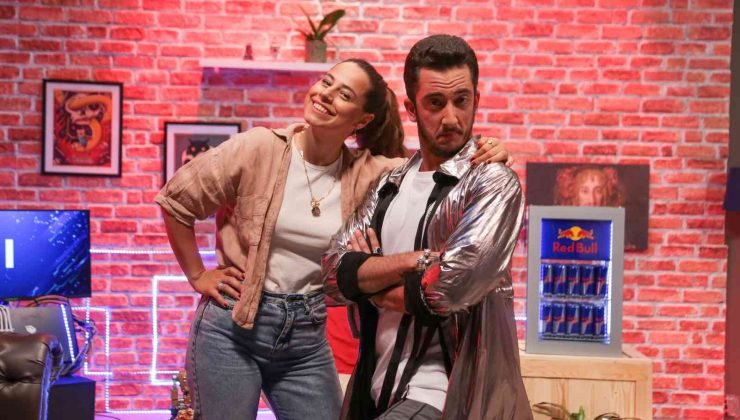 Red Bull GamerSZon, Aslı İnandık’ı ağırladı