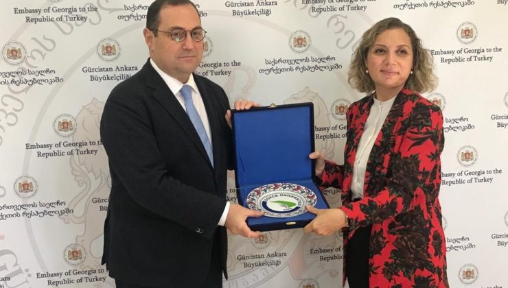 Rektör Çakar Gürcistan Büyükelçisi Janjgava’yı ziyaret etti