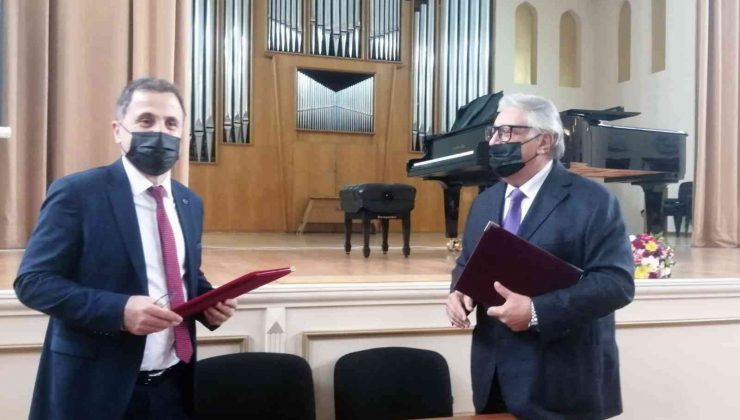 Rektör Çiçek’ten Azerbaycan Başkenti Bakü’ye ziyaret