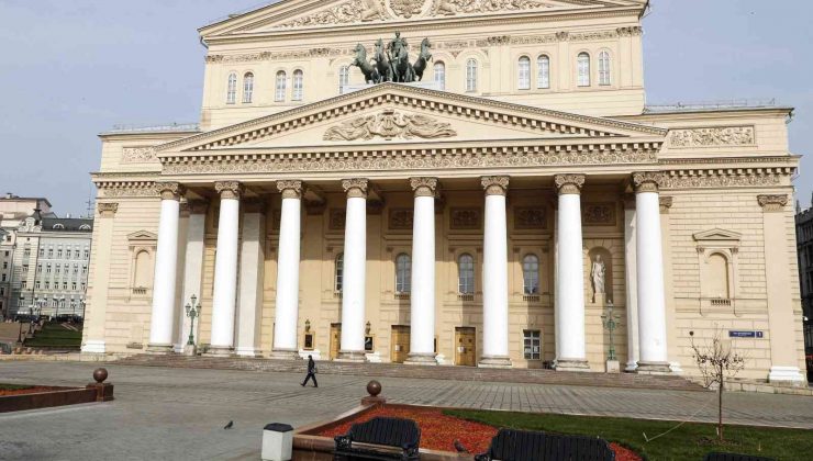 Rusya’daki Bolşoy Tiyatrosu’nda kaza: 1 ölü