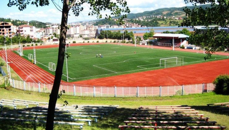 Saffet Bozkurt:“ Erdemir stadı amatör kulüplerin hizmetine açıldı“