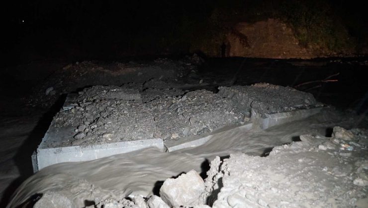 Sel, ikinci kez Kastamonu’yu vurdu, bazı köylere ulaşım kesildi