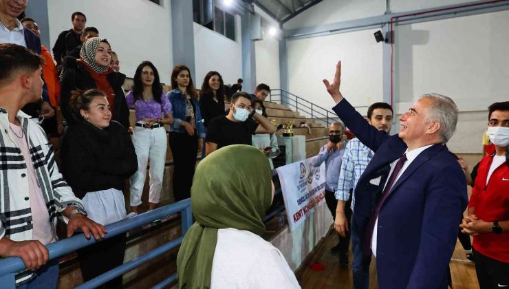 Şiddetsiz spor voleybol turnuvası düzenlendi