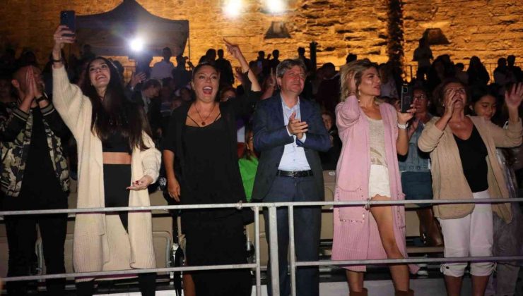 Sinan Akçıl: “Burcu Kıratlı’dan çocuk istiyorum”