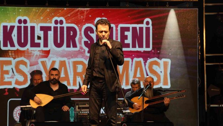 Şırnak’ta Kültür Şöleni ve Ses Yarışması’nın yarı finali yapıldı