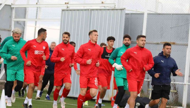 Sivasspor, Adana maçı hazırlıklarına başladı