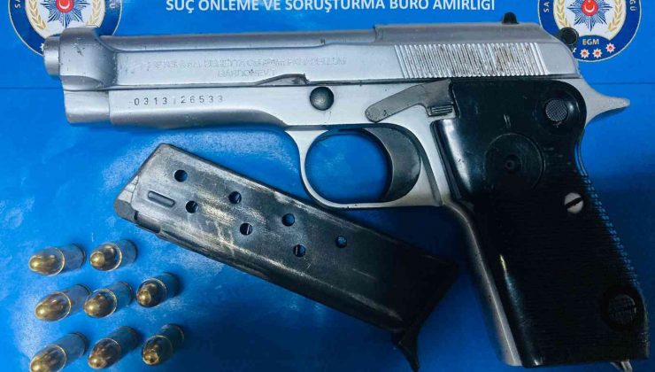 Şok uygulamada ruhsatsız tabanca ele geçirildi