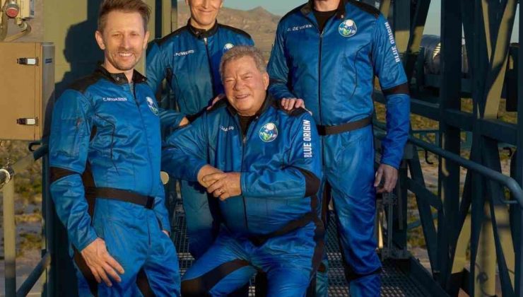 Star Trek’in Kaptan Kirk’ü uzaya çıkan en yaşlı kişi oldu