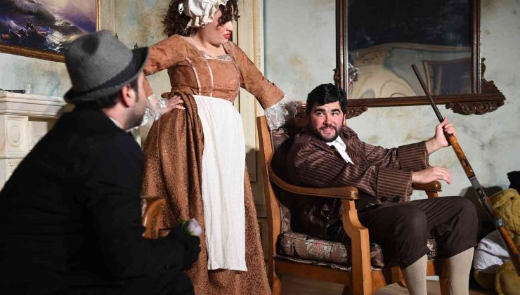 Tarsus Şehir Tiyatrosu ’Çehov Vodvil’i sahneleyecek