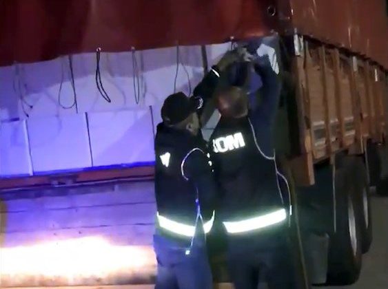 TEM’de 7 milyon adet kaçak makaron ele geçirildi: 1 gözaltı