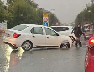 Trakya’yı sel aldı: Edirne ve Tekirdağ’da sonra yağış Kırklareli’ni de vurdu