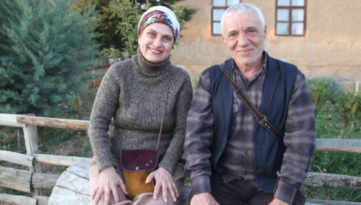 Türk Halk Müziği Sanatçısı Şükriye Tutkun, müzik çalışmalarını Sonsuz Şükran köyünde sürdürüyor