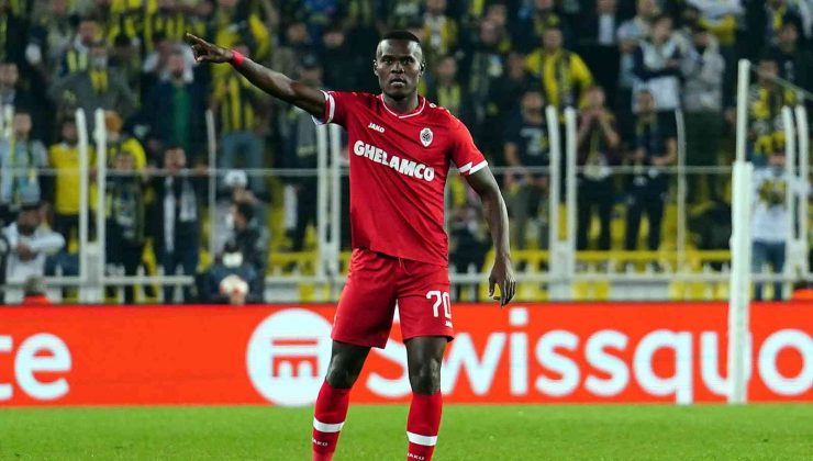 UEFA Avrupa Ligi: Fenerbahçe: 1 – Royal Antwerp: 1 (Maç devam ediyor)