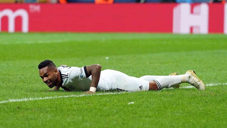 UEFA Şampiyonlar Ligi: Beşiktaş: 1 – Sporting CP: 3 (İlk yarı)