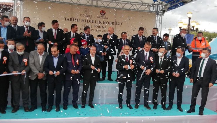 Ulaştırma ve Altyapı Bakanı Karaismailoğlu: “395 tarihi köprü restore edildi”