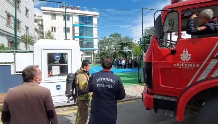 Ümraniye’de lisede yangın paniği