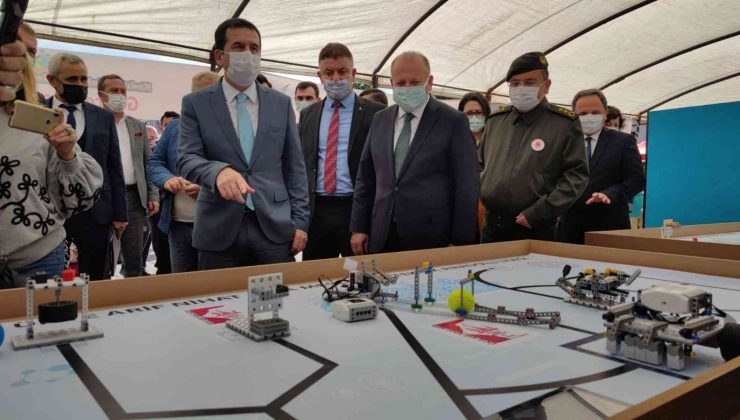 Ünye’de ‘Kadılar Şehri Bilimle Şenleniyor’ etkinliği düzenlendi