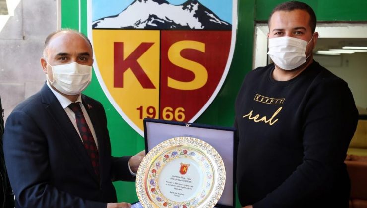 Vali Günaydın’dan Kapalı Kale Taraftarlar Derneğine ziyaret