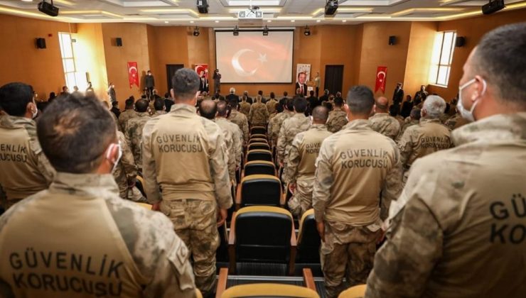 Van’daki güvenlik korucularına hizmet içi eğitim semineri