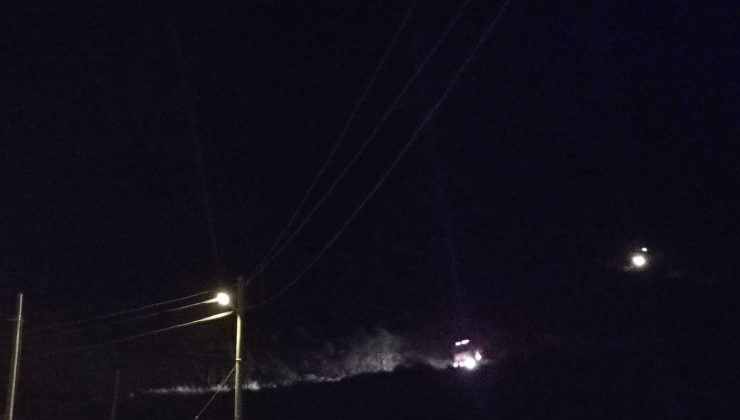 Yayladağı’nda otluk alanda çıkan yangın kontrol altına alındı