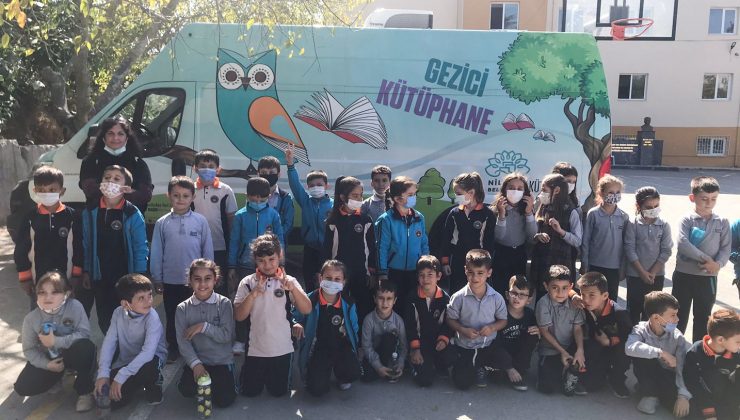 Yazar Bozdemir’den Konaklılı çocuklara sürpriz