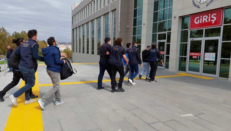 Yunanistan’a kaçmaya çalışan 5 FETÖ üyesinden 4’ü tutuklandı