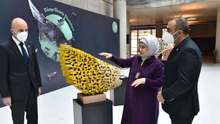 ’Atıktan Sanata’ projesinde Prof. Rahmi Atalay’ın eserleri büyük ilgi gördü