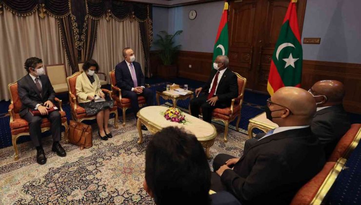 Bakan Çavuşoğlu, Maldivler Cumhurbaşkanı Solih ile görüştü