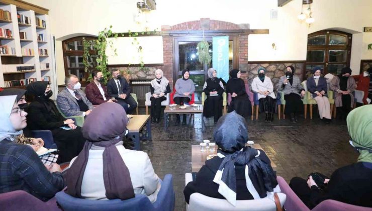 Başkan Büyükakın: “Aklınızı kiraya vermeyin”