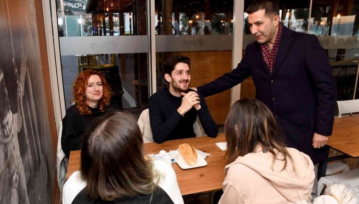 Başkan Günel, öğrencilerle bir araya geldi