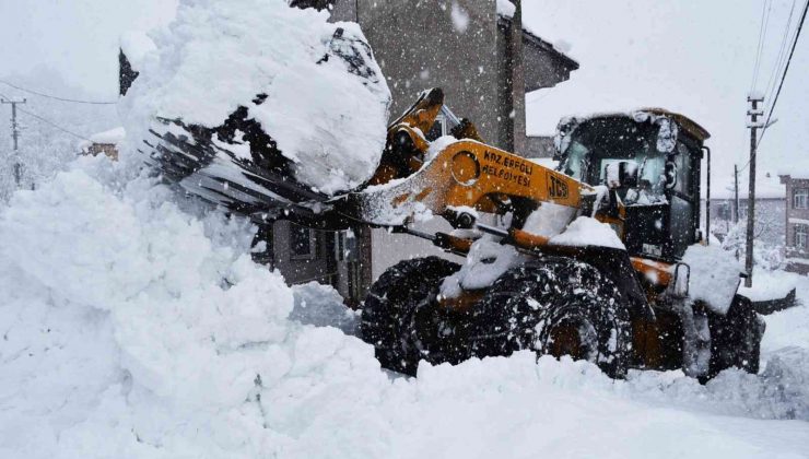 Başkan Posbıyık karla mücadele çalışmalarını denetledi