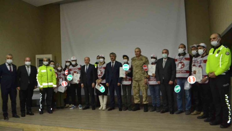 Batman’da okullar gönüllü polislere emanet