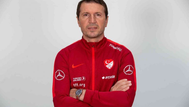 Bayram Bektaş: “Avrupa Şampiyonası’nda kısıtlı oyuncu kadrosunun sıkıntısını yaşadık”