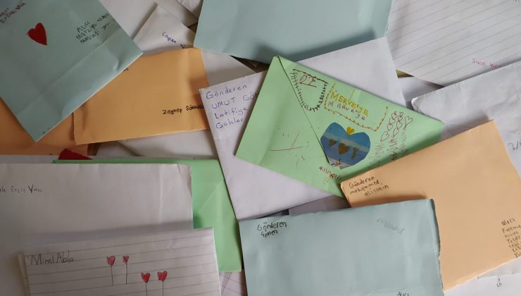 Bursa, Van arası mektup kardeşliği