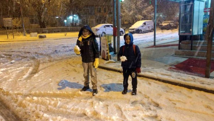 Çameli’de eğitime 1 gün kar tatili verildi