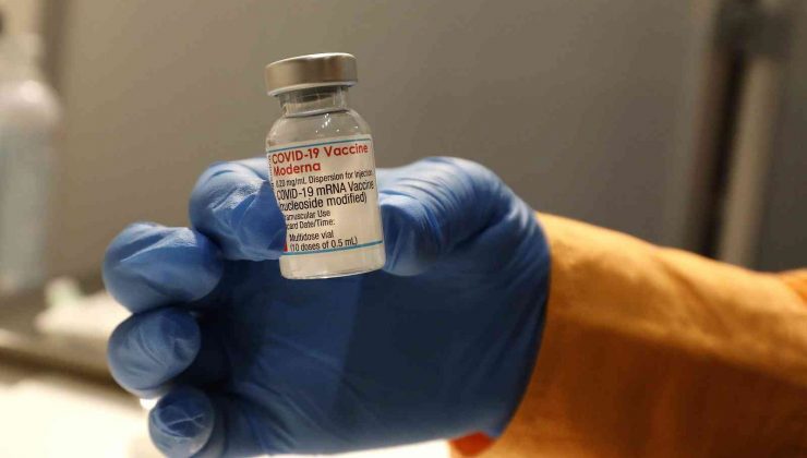 FDA’dan Moderna’nın Covid-19 aşısına tam onay