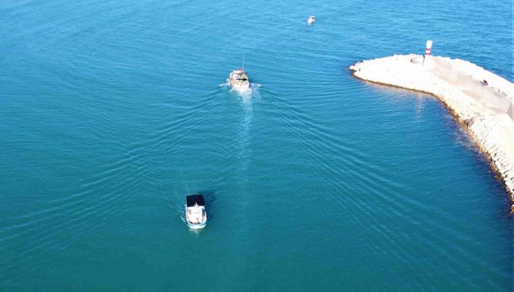 Fırtına geçti, balıkçılar Akdeniz’e açıldı