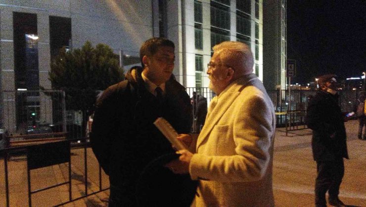 Gazeteci Sedef Kabaş tutuklandı