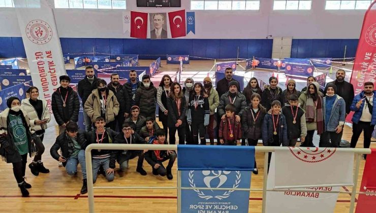 Gercüş’te ’Labirent Oryantiring Yarışması’ düzenlendi