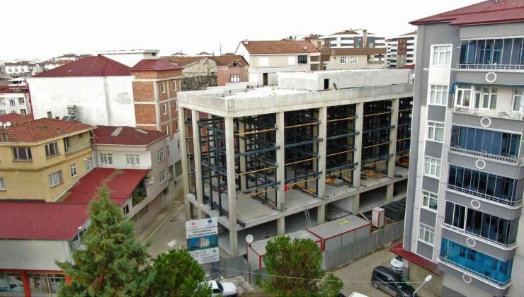 Havza’da 2 mahallenin içme suyu sorunu çözüldü, Çarşamba otoparkına kavuşuyor